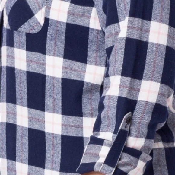 Plus Size Long Sleeve Plaid Shirt - Picture 4 of 5